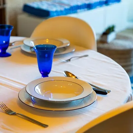 Blue Sail Retreat - Vista Mare & Mini Cinema * Santa Reparata