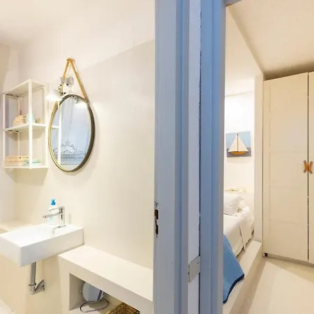 Blue Sail Retreat - Vista Mare & Mini Cinema